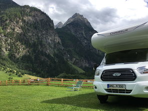 leyucom官网登录入口-全国高山越野赛选手挑战极限天气，2021崀山越野赛