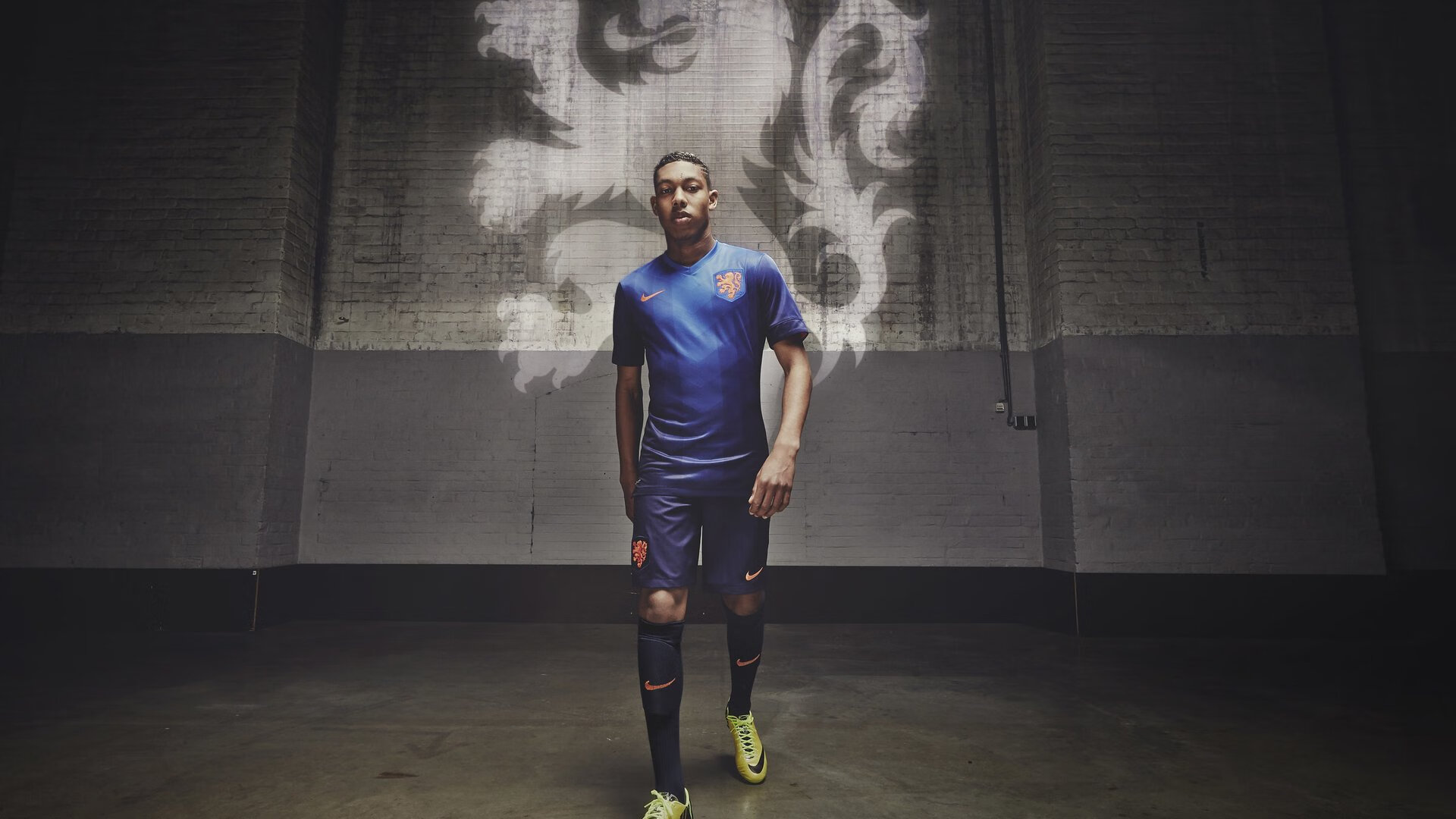 乐鱼中文网站-赛场公益主题日：传递正能量，正能量公益活动名字大全